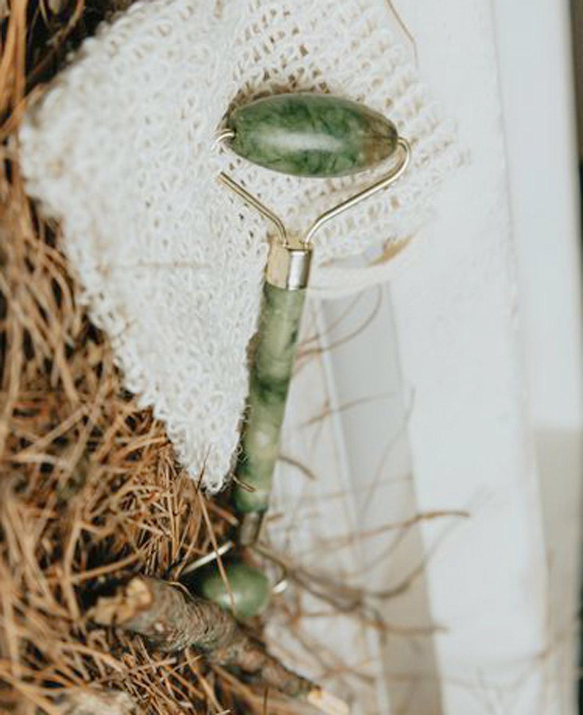 אבן מסאז’ לפנים ג’ייד - דושה